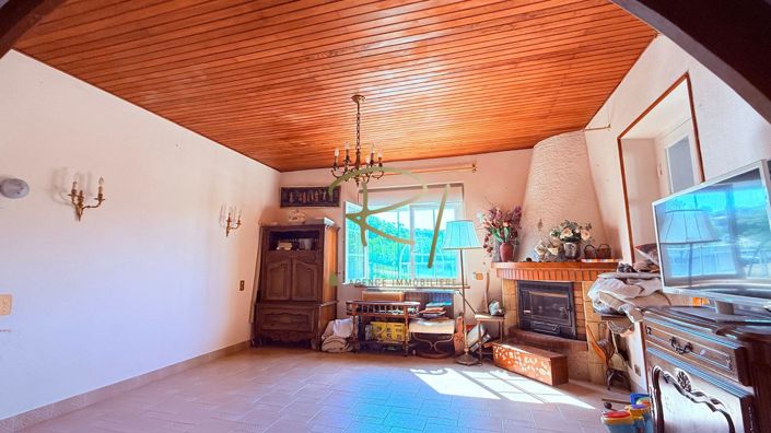 Image No.5-Maison de 6 chambres à vendre à Barjac