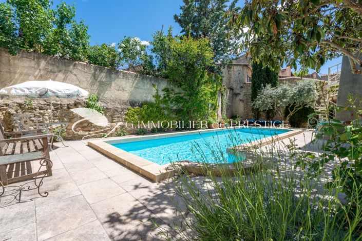 Image No.1-7 Bed House for sale