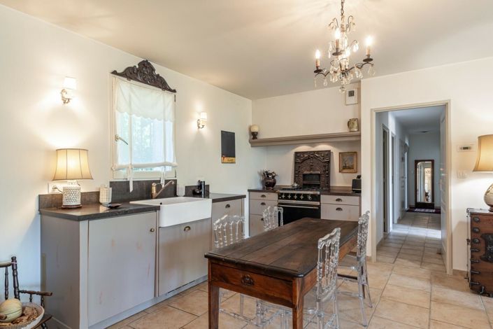 Image No.8-4 Bed House for sale