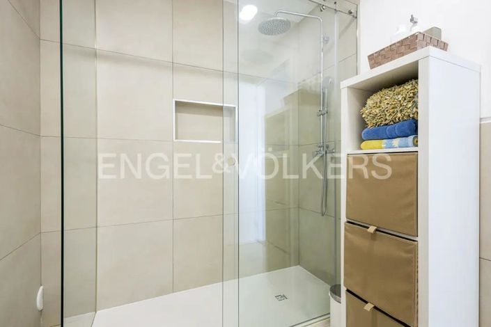 Image No.23-3 Bed House for sale