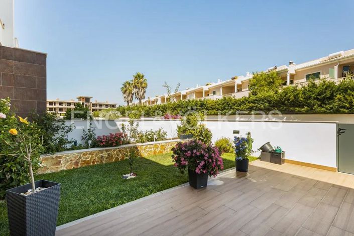 Image No.3-3 Bed House for sale