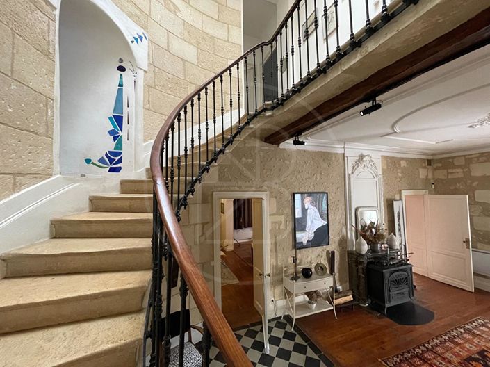 Image No.8-4 Bed House for sale