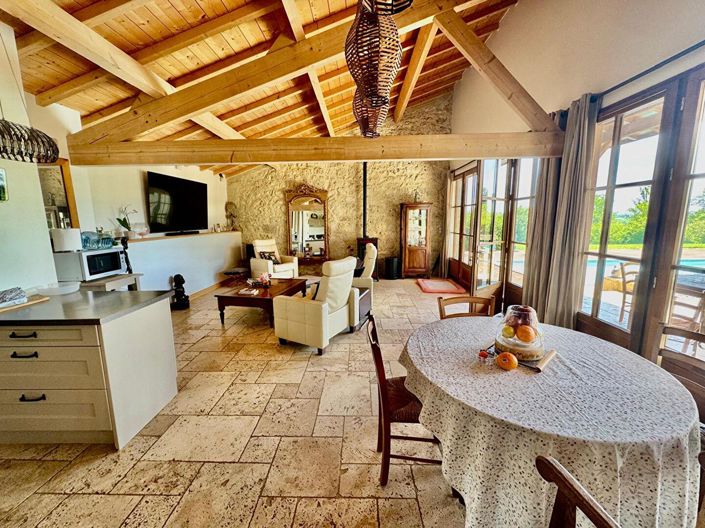 Image No.13-6 Bed House for sale