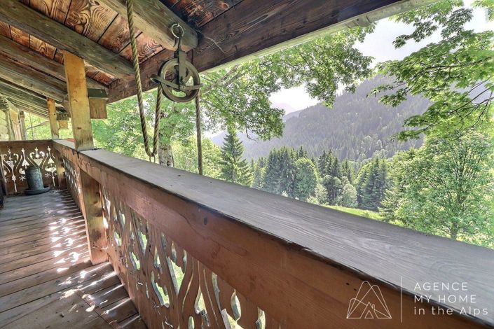 Image No.11-3 Bed House for sale