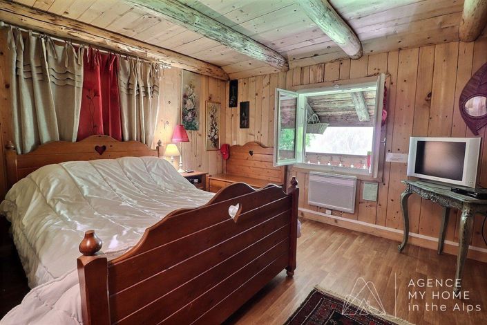 Image No.9-3 Bed House for sale