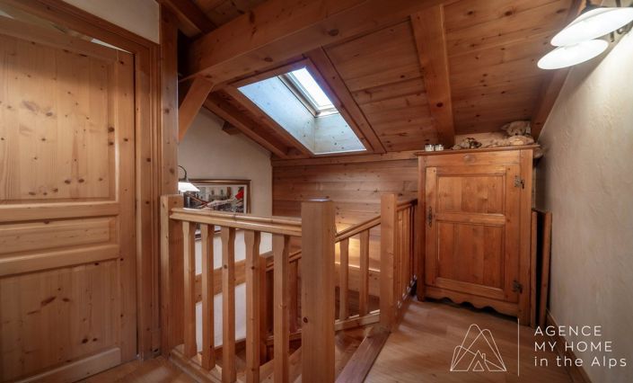 Image No.23-4 Bed House for sale