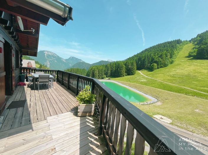 Image No.1-3 Bed House for sale