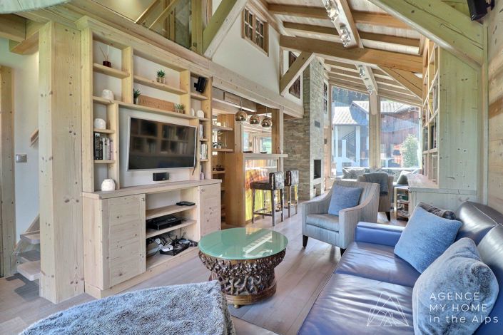 Image No.8-6 Bed Property for sale