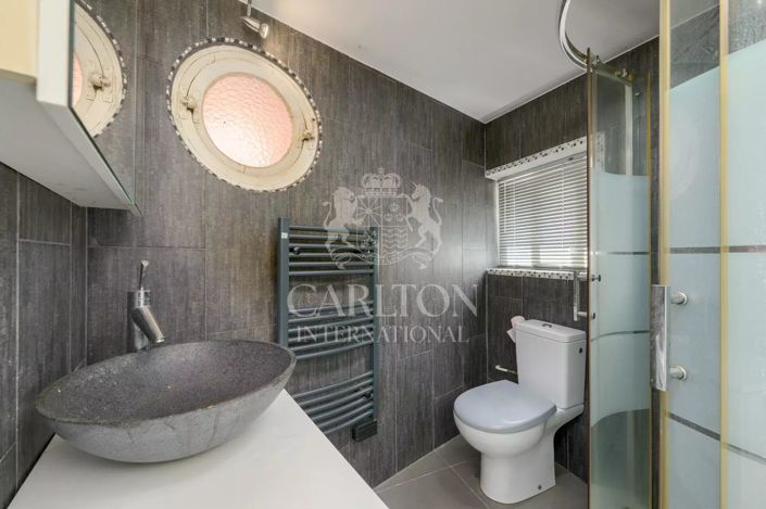 Image No.29-2 Bed Apartment for sale