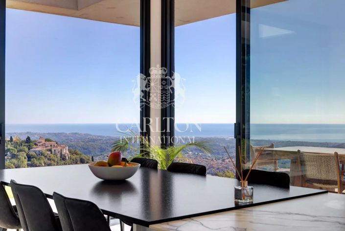 Image No.10-5 Bed House for sale