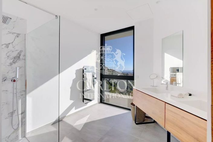 Image No.22-5 Bed House for sale