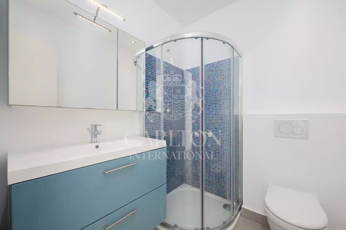 Image No.13-5 Bed House for sale