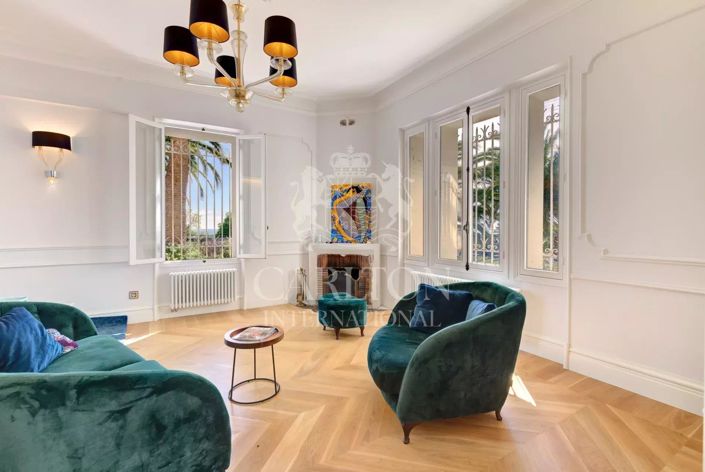 Image No.3-4 Bed House for sale