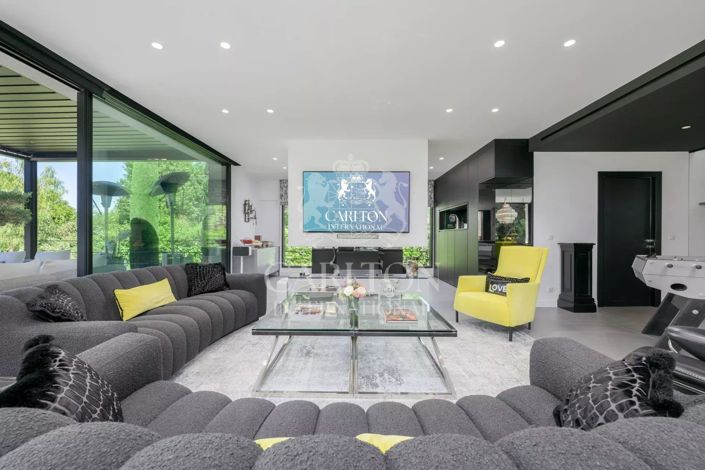 Image No.6-4 Bed House for sale