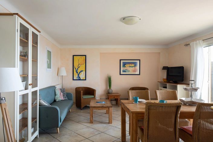 Image No.11-7 Bed House for sale