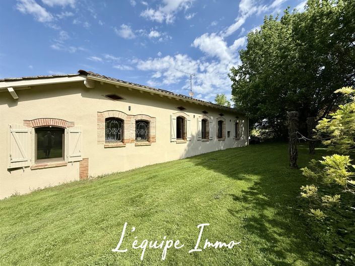 Image No.19-5 Bed House for sale