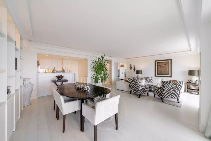 Image No.15-2 Bed Apartment for sale