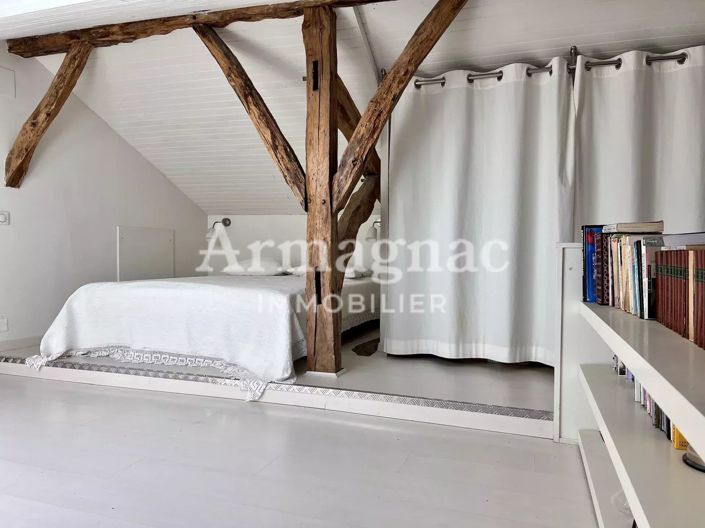 Image No.15-3 Bed House for sale