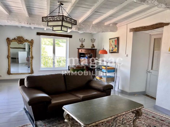 Image No.9-3 Bed House for sale