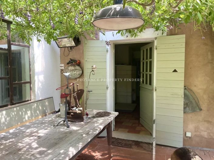 Image No.18-3 Bed House for sale