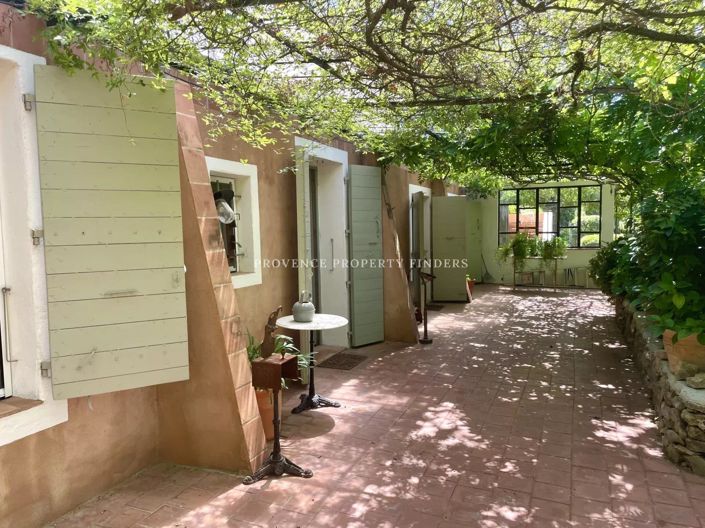 Image No.2-3 Bed House for sale