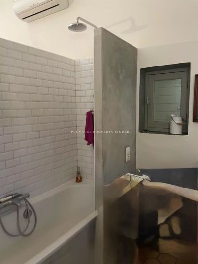 Image No.23-3 Bed House for sale