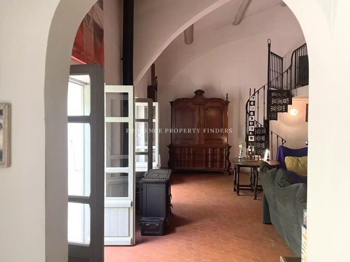 Image No.6-3 Bed House for sale