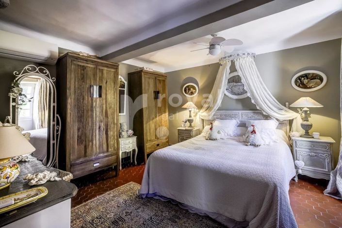 Image No.27-3 Bed House for sale