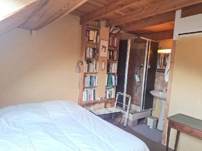 Image No.9-4 Bed House for sale