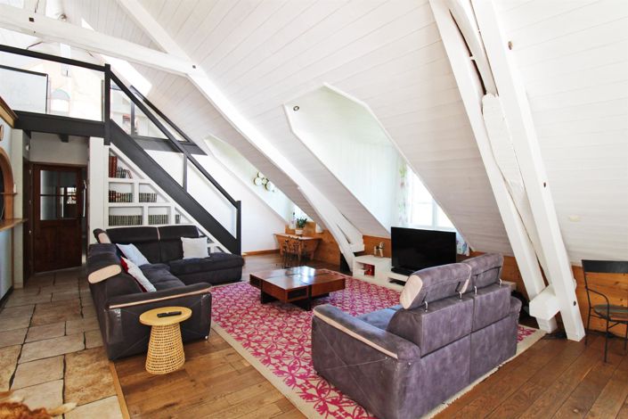 Image No.4-6 Bed House for sale