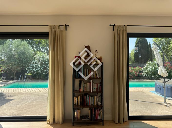 Image No.9-4 Bed House for sale