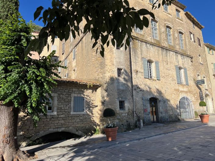 Image No.1-Propriété de 2 chambres à vendre à Ménerbes