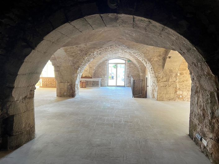 Image No.8-2 Bed Property for sale