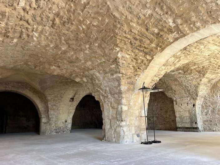 Image No.9-2 Bed Property for sale