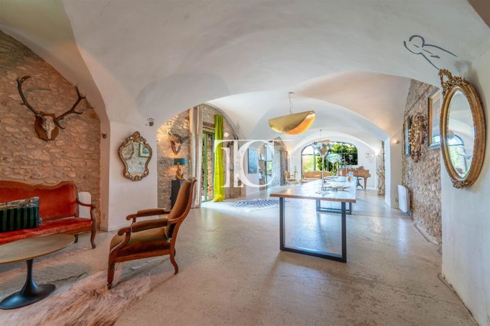 Image No.14-6 Bed House for sale