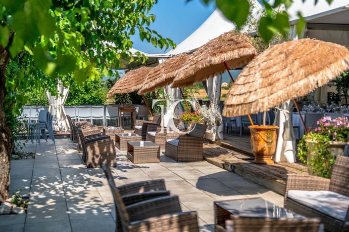 Image No.24-6 Bed House for sale