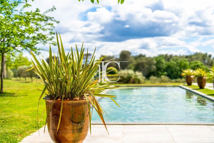 Image No.35-6 Bed House for sale