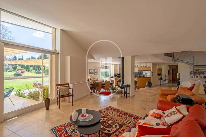 Image No.5-4 Bed House for sale