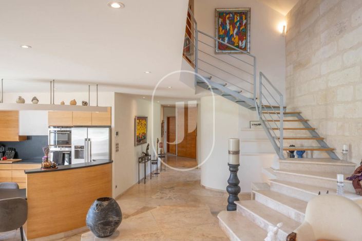 Image No.7-4 Bed House for sale