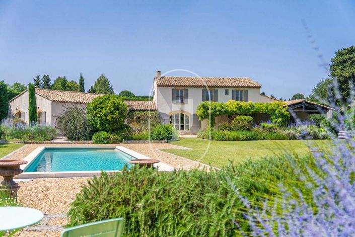 Image No.1-6 Bed House for sale