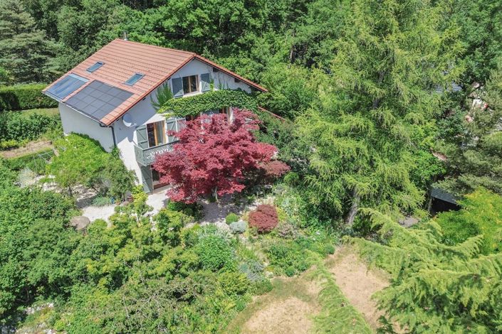 Image No.1-6 Bed Property for sale