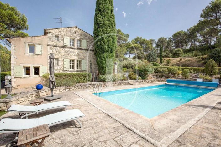 Image No.1-5 Bed House for sale