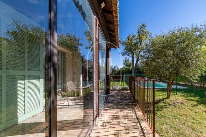 Image No.15-8 Bed House for sale