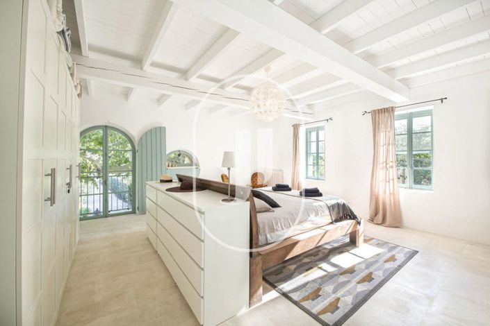 Image No.10-5 Bed House for sale