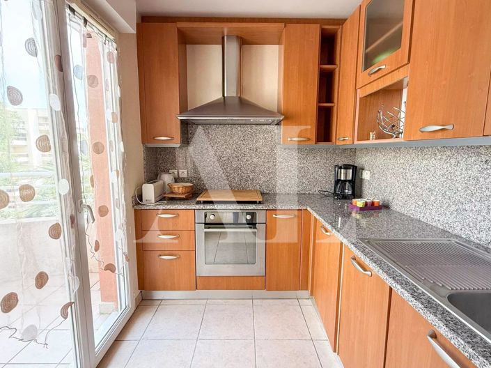 Image No.5-Appartement de 1 chambre à vendre à Golfe Juan