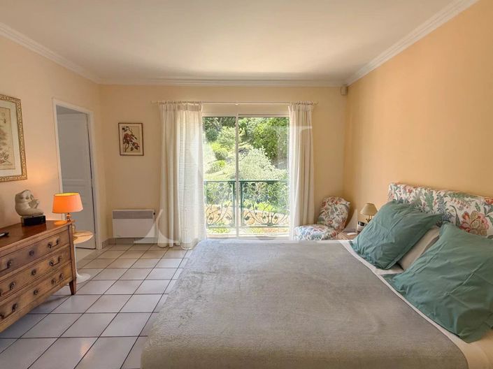 Image No.7-4 Bed House for sale