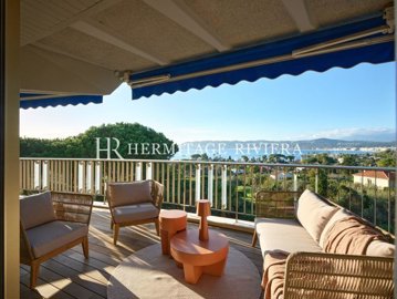 1 - Alpes-Maritimes, Apartment