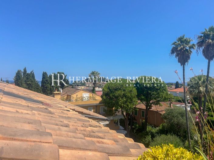 Image No.11-3 Bed Apartment for sale