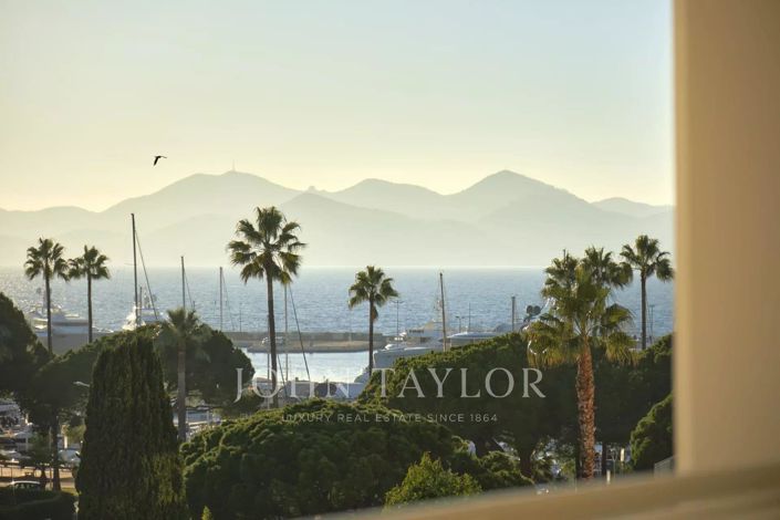 Image No.13-1 Bed Apartment for sale