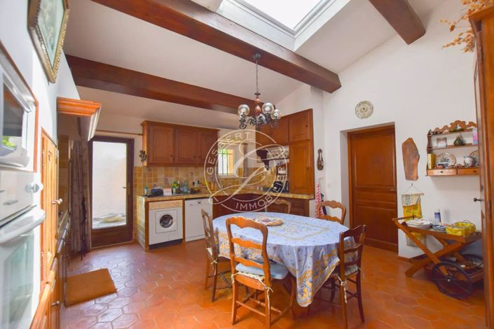 Image No.14-3 Bed House for sale